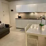New Residenza Le Essenze - I 7 Laghi *