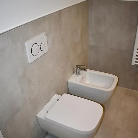 New Residenza Le Essenze - I 7 Laghi Apartament *
