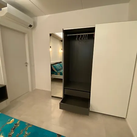 New Residenza Le Essenze - I 7 Laghi * Έρμπα