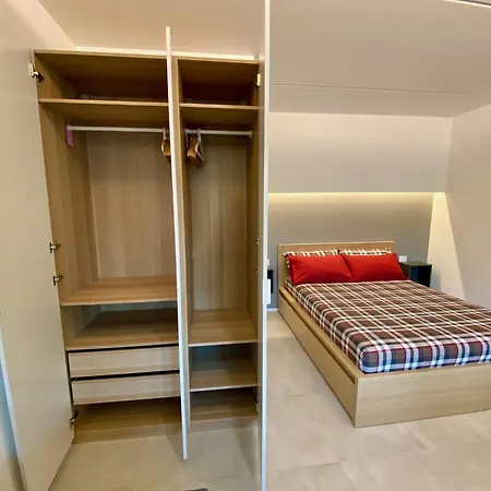 Apartament New Residenza Le Essenze - I 7 Laghi Erba