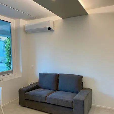 Apartament New Residenza Le Essenze - I 7 Laghi Erba