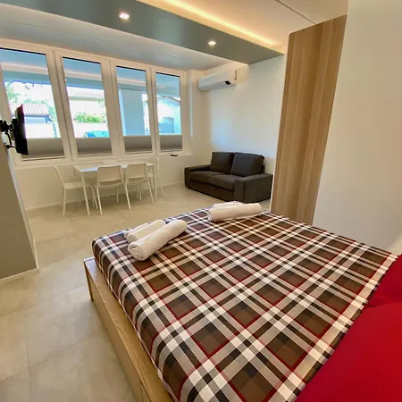 Appartamento New Residenza Le Essenze - I 7 Laghi Erba