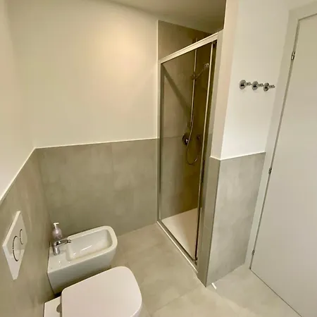 New Residenza Le Essenze - I 7 Laghi *