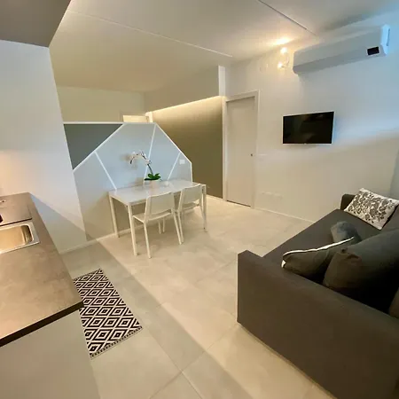 New Residenza Le Essenze - I 7 Laghi Appartamento *