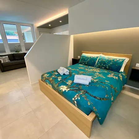 New Residenza Le Essenze - I 7 Laghi Erba