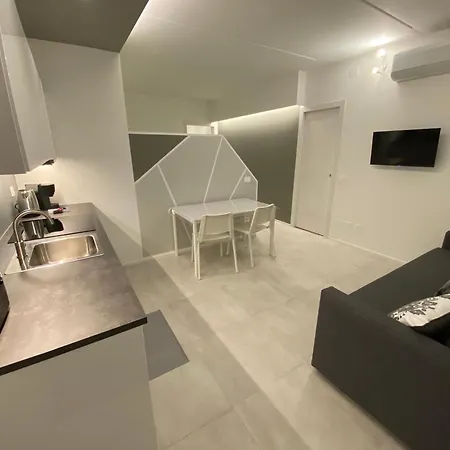 New Residenza Le Essenze - I 7 Laghi