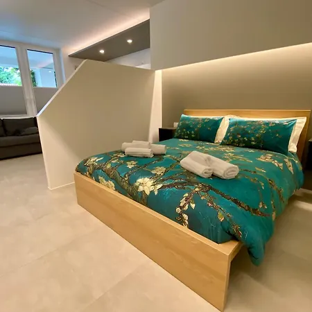 New Residenza Le Essenze - I 7 Laghi Erba